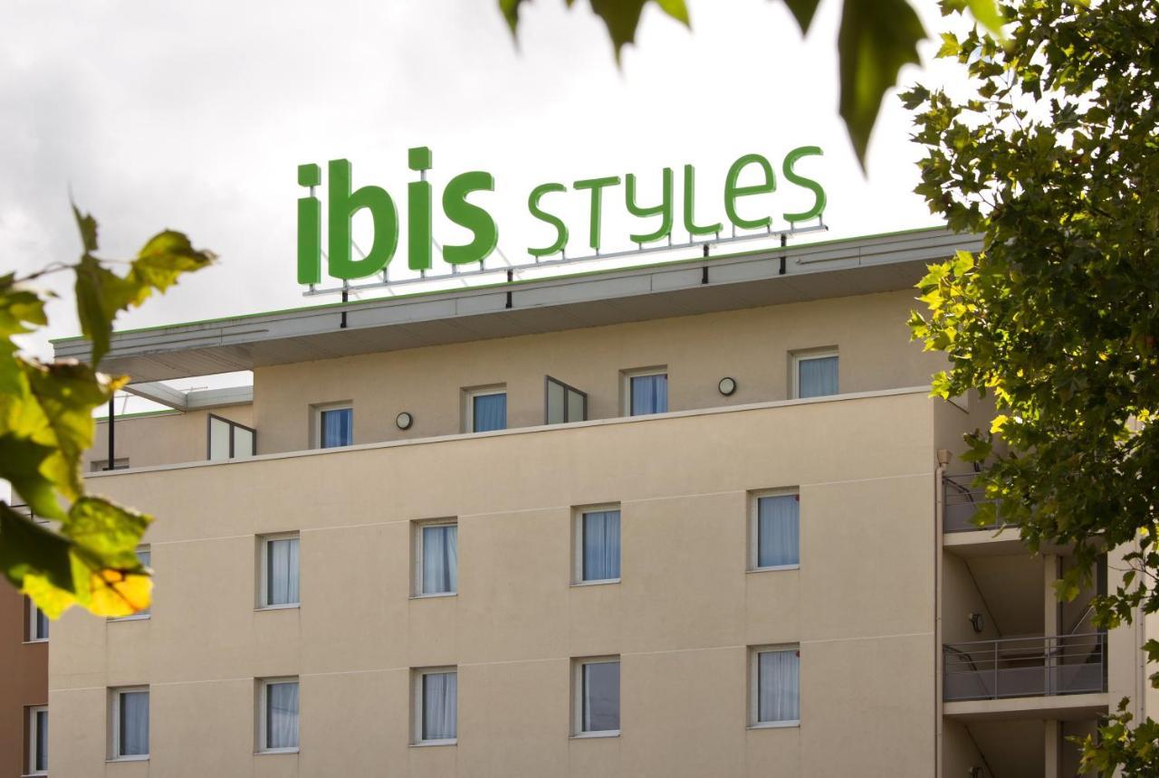 Hotel Ibis Styles Montargis Arboria Pannes  Экстерьер фото